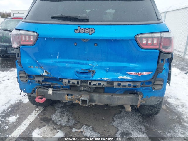 3C4NJDDB9JT255515 Jeep Compass Trailhawk