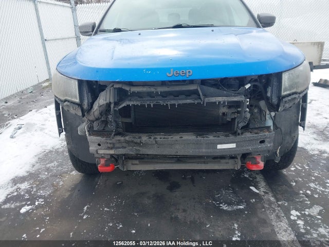 3C4NJDDB9JT255515 Jeep Compass Trailhawk