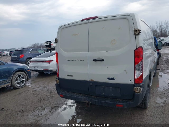 1FTYR1ZV7GKB13245 Ford Transit-250
