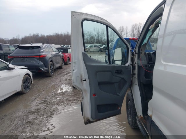 1FTYR1ZV7GKB13245 Ford Transit-250