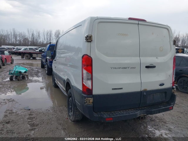 1FTYR1ZV7GKB13245 Ford Transit-250