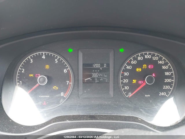 Продажа на аукционе авто 2011 Volkswagen Jetta 2.0l Trendline/2.0l Trendline+, vin: 3VW2K7AJ9BM379130, номер лота: 12562064