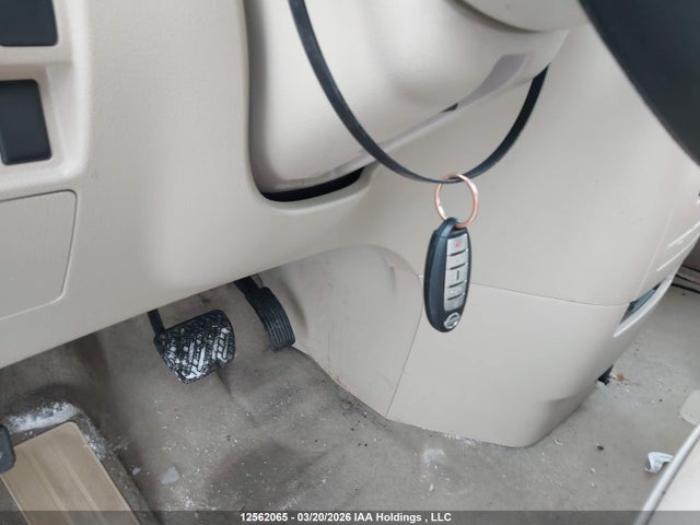 2013 Nissan Quest S/sv/sl/le მანქანა იყიდება აუქციონზე, vin: JN8AE2KP5D9068151, აუქციონის ნომერი: 12562065
