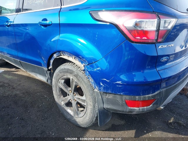 Ford ESCAPE SE 2017 1FMCU9G95HUE59339 Image 6