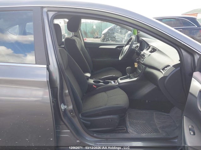 2016 Nissan Sentra 1.8 S/1.8 Sl/1.8 Sr/1.8 Sv მანქანა იყიდება აუქციონზე, vin: 3N1AB7AP0GL652474, აუქციონის ნომერი: 12562071