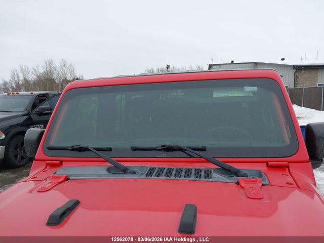 1C4HJXDG0KW671569 Jeep Wrangler Unlimited Sport