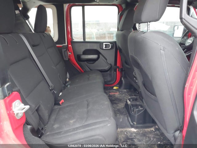 1C4HJXDG0KW671569 Jeep Wrangler Unlimited Sport