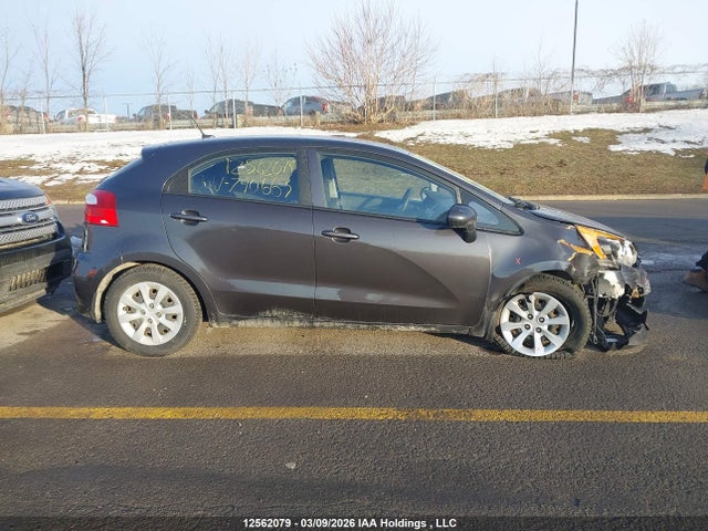 12562079 :رقم المزاد ، KNADM5A39G6740663 vin ، 2016 Kia Rio Lx مزاد بيع