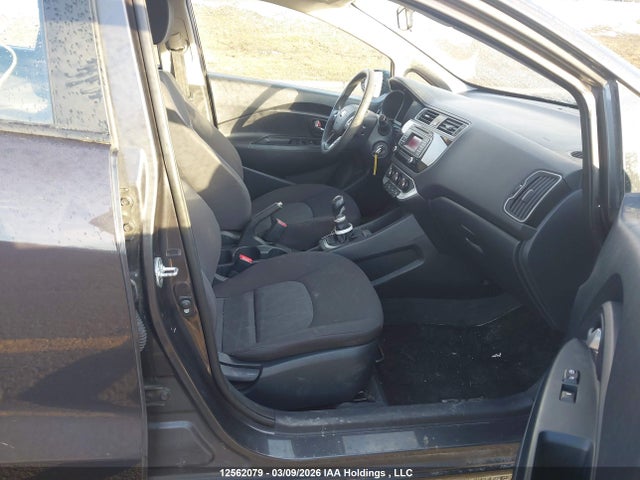 12562079 :رقم المزاد ، KNADM5A39G6740663 vin ، 2016 Kia Rio Lx مزاد بيع