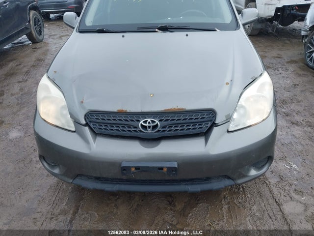 12562083 :رقم المزاد ، 2T1KR32E07C645997 vin ، 2007 Toyota Matrix مزاد بيع