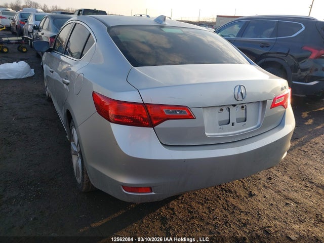 2013 Acura Ilx მანქანა იყიდება აუქციონზე, vin: 19VDE1F54DE401309, აუქციონის ნომერი: 12562084