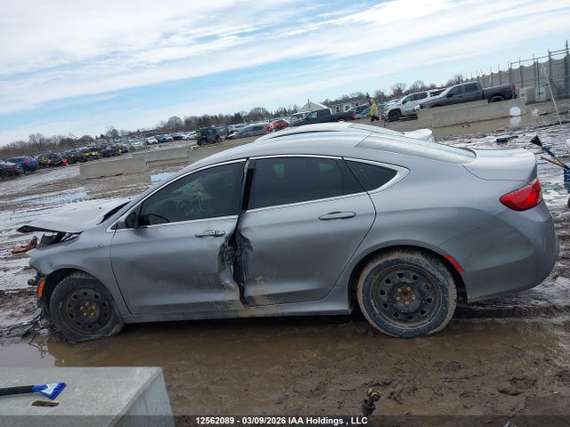 Продажа на аукционе авто 2016 Chrysler 200 Lx, vin: 1C3CCCFBXGN114071, номер лота: 12562089