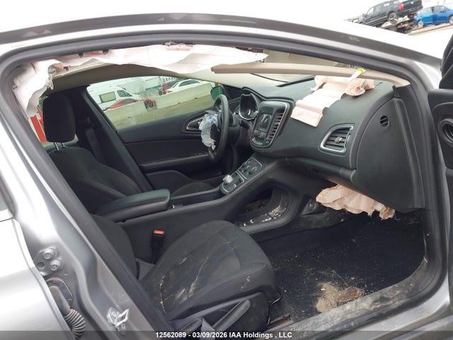 Продажа на аукционе авто 2016 Chrysler 200 Lx, vin: 1C3CCCFBXGN114071, номер лота: 12562089