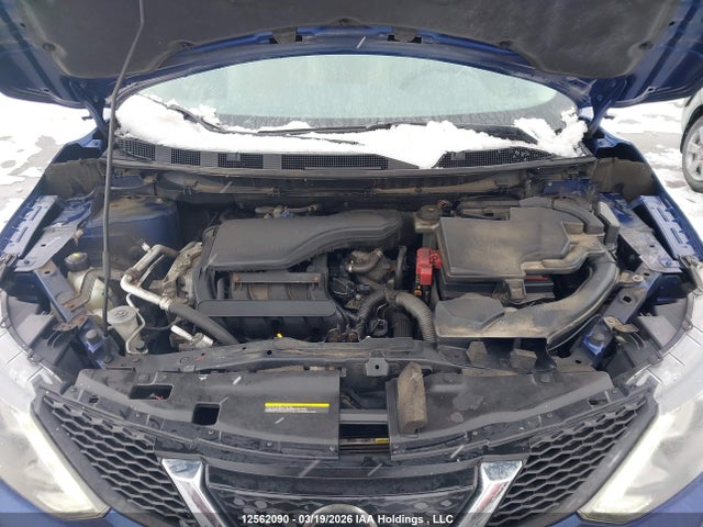 JN1BJ1CPXJW181579 Nissan Qashqai S/sv