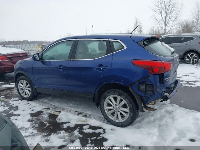 JN1BJ1CPXJW181579 Nissan Qashqai S/sv