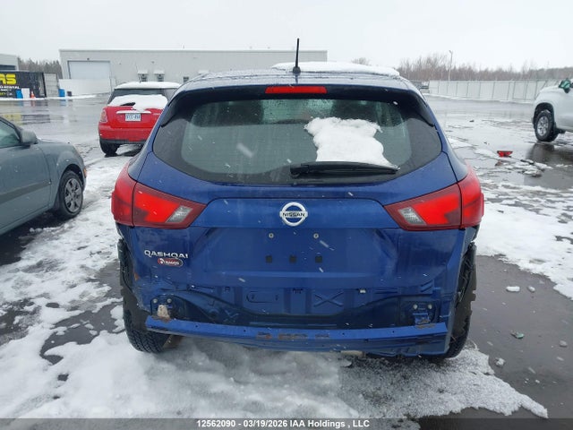 JN1BJ1CPXJW181579 Nissan Qashqai S/sv