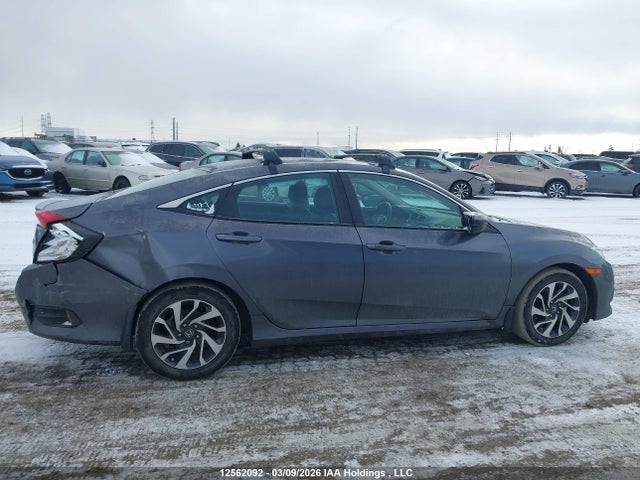 2HGFC2F62JH042886 Honda Civic Lx