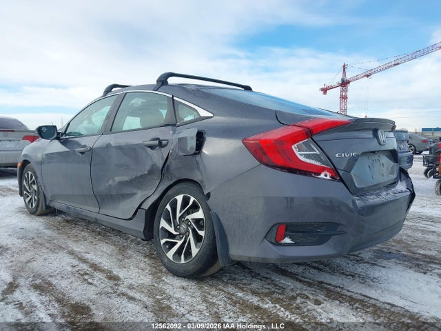 2HGFC2F62JH042886 Honda Civic Lx