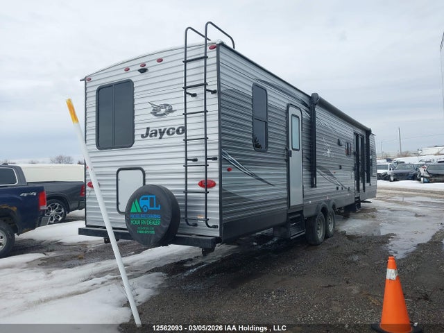 12562093 :رقم المزاد ، 1UJBJ0BV2L1T60173 vin ، 2020 Jayco Jay Flight مزاد بيع