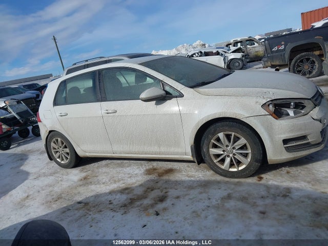 12562099 :رقم المزاد ، 3VW217AU9FM061074 vin ، 2015 Volkswagen Golf مزاد بيع