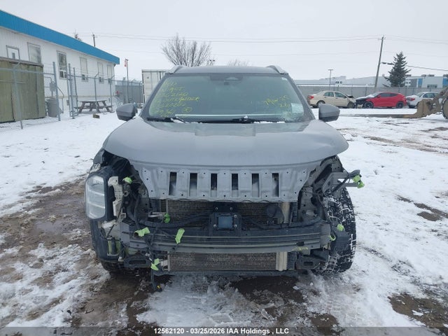 JA4J4UA87NZ620202 Mitsubishi Outlander Se/black Edition