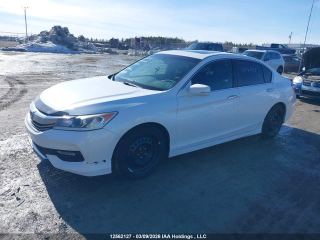 1HGCR2F52HA801182 Honda Accord Sport