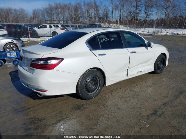 1HGCR2F52HA801182 Honda Accord Sport