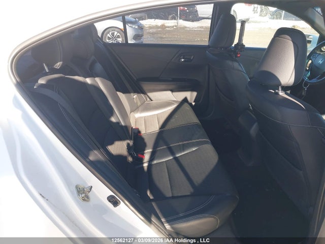 1HGCR2F52HA801182 Honda Accord Sport