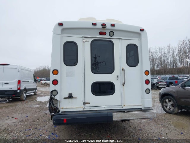 1GD675BL1F1228940 GMC Savana Cutaway G4500