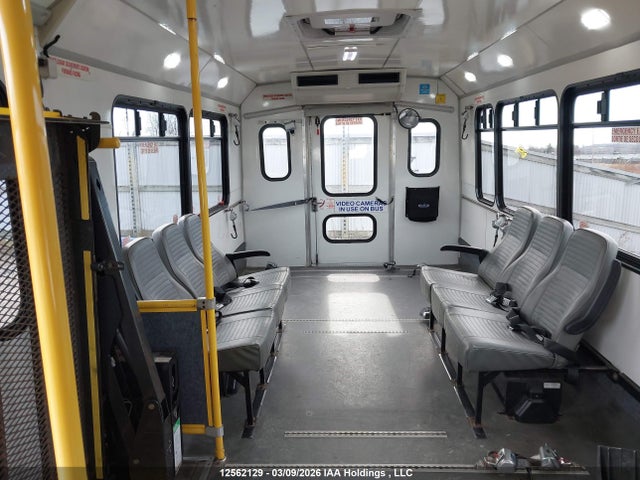 1GD675BL1F1228940 GMC Savana Cutaway G4500