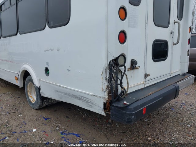 1GD675BL1F1228940 GMC Savana Cutaway G4500