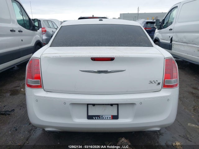 2013 Chrysler 300 S მანქანა იყიდება აუქციონზე, vin: 2C3CCABG5DH513142, აუქციონის ნომერი: 12562134