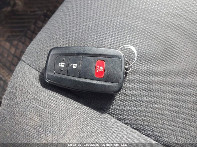 JTNK4RBE3K3045392 Toyota Corolla