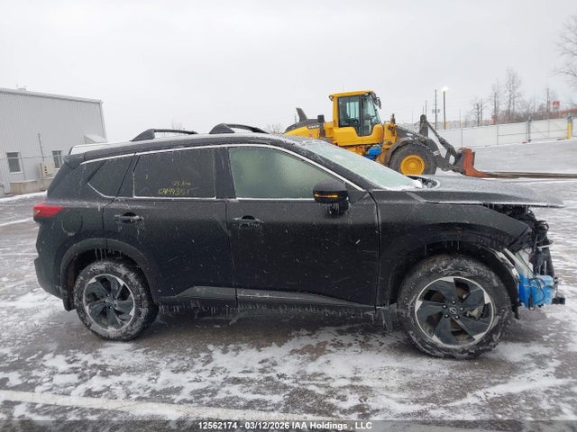 Продажа на аукционе авто 2025 Nissan Rogue 60th Anniversary Edition/sv Moonroof, vin: JN8BT3BB9SW143887, номер лота: 12562174