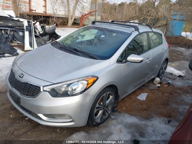 12562177 :رقم المزاد ، KNAFX5A89G5647238 vin ، 2016 Kia Forte5 مزاد بيع