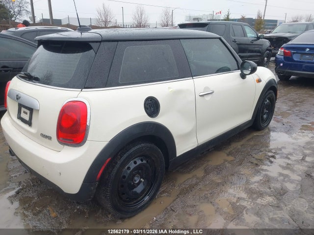 WMWXM5C52F3A04047 Mini 3 Door Cooper Se