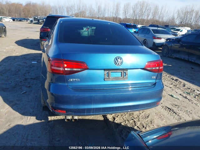 12562196 :رقم المزاد ، 3VW2B7AJ0HM362578 vin ، 2017 Volkswagen Jetta 1.4 Tsi Trendline+ مزاد بيع