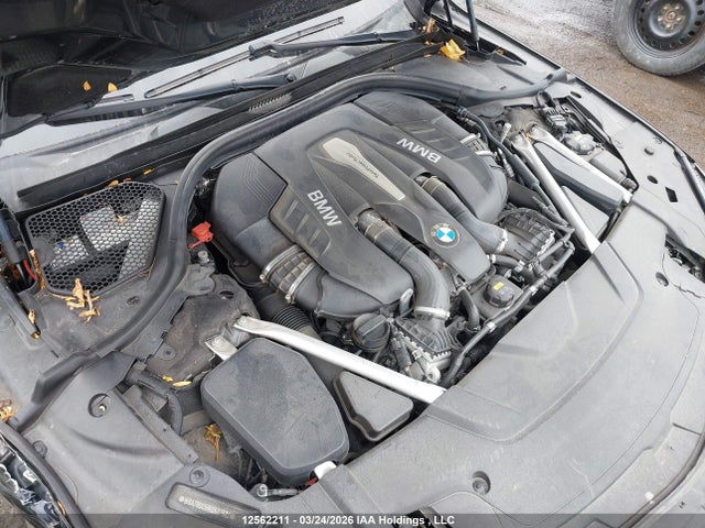 WBA7B0C58KG527582 BMW 750i Xdrive
