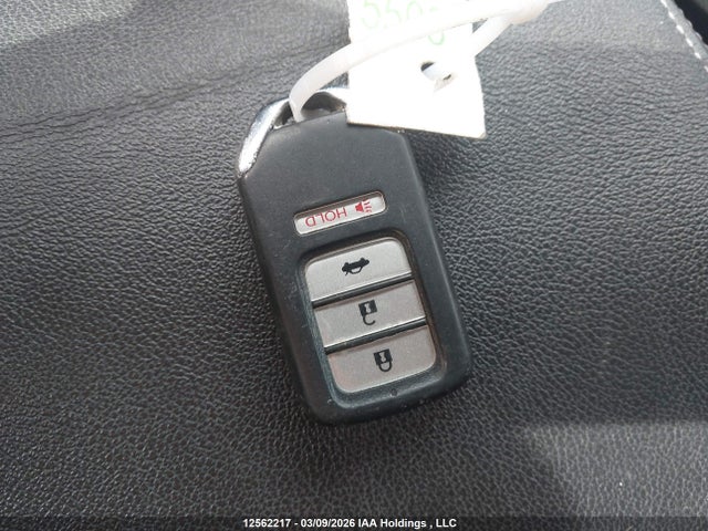 2015 Honda Civic მანქანა იყიდება აუქციონზე, vin: 2HGFB2F7XFH047692, აუქციონის ნომერი: 12562217