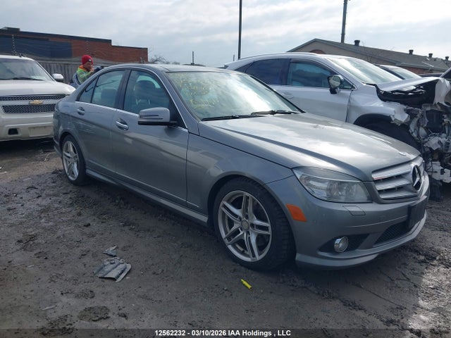 2010 Mercedes-benz C-class მანქანა იყიდება აუქციონზე, vin: WDDGF8HB4AF508087, აუქციონის ნომერი: 12562232