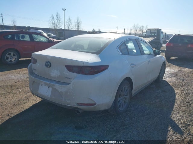 2020 Mazda 3 მანქანა იყიდება აუქციონზე, vin: JM1BPAB72L1175790, აუქციონის ნომერი: 12562233
