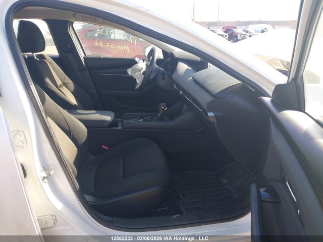 2020 Mazda 3 მანქანა იყიდება აუქციონზე, vin: JM1BPAB72L1175790, აუქციონის ნომერი: 12562233