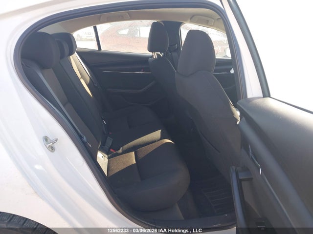 2020 Mazda 3 მანქანა იყიდება აუქციონზე, vin: JM1BPAB72L1175790, აუქციონის ნომერი: 12562233