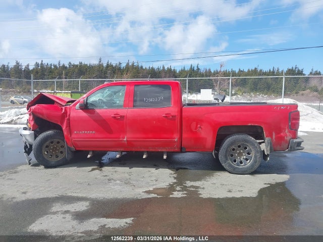 Продаж на аукціоні авто 2018 Chevrolet Silverado K1500 Lt, vin: 1GCUKRECXJF240724, номер лоту: 12562239