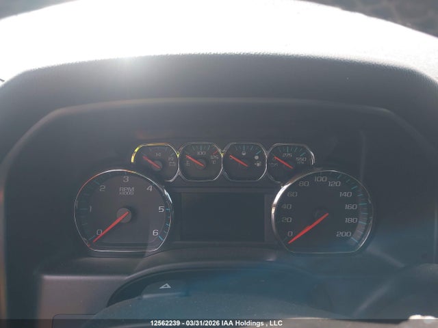 Продаж на аукціоні авто 2018 Chevrolet Silverado K1500 Lt, vin: 1GCUKRECXJF240724, номер лоту: 12562239