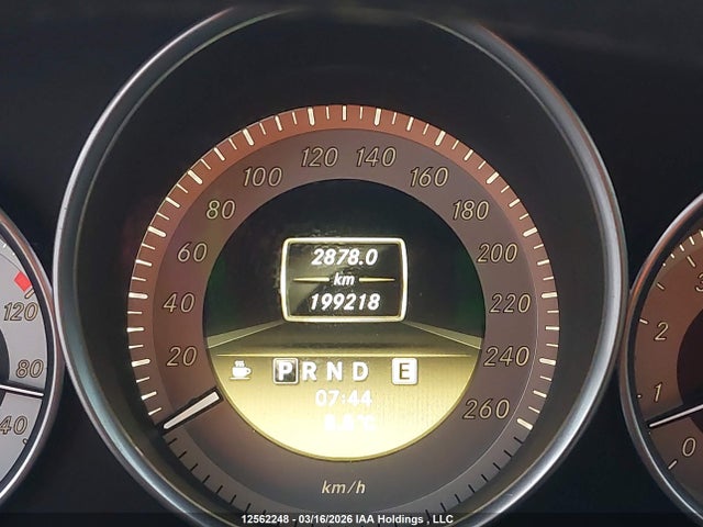 12562248 :رقم المزاد ، WDDGF8FB1CA698918 vin ، 2012 Mercedes-benz C 250 4matic مزاد بيع