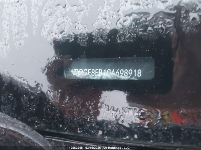 12562248 :رقم المزاد ، WDDGF8FB1CA698918 vin ، 2012 Mercedes-benz C 250 4matic مزاد بيع