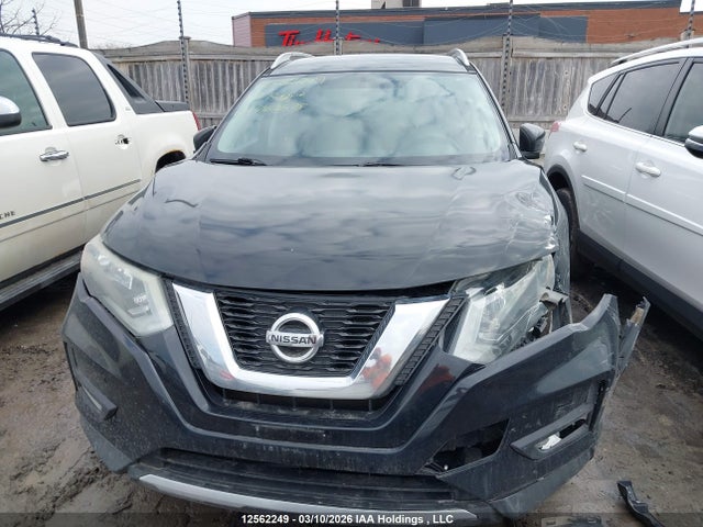 5N1AT2MV7HC762678 Nissan Rogue Sv/sl