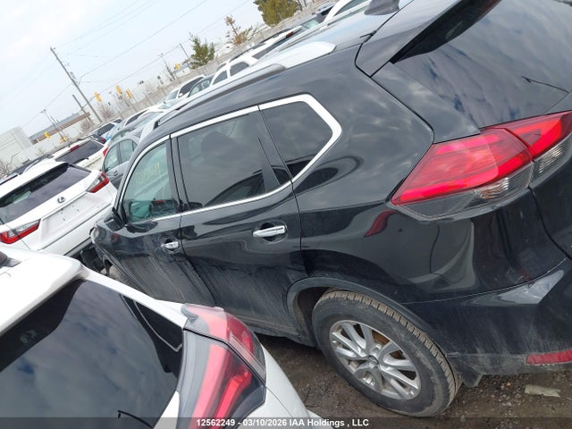 5N1AT2MV7HC762678 Nissan Rogue Sv/sl