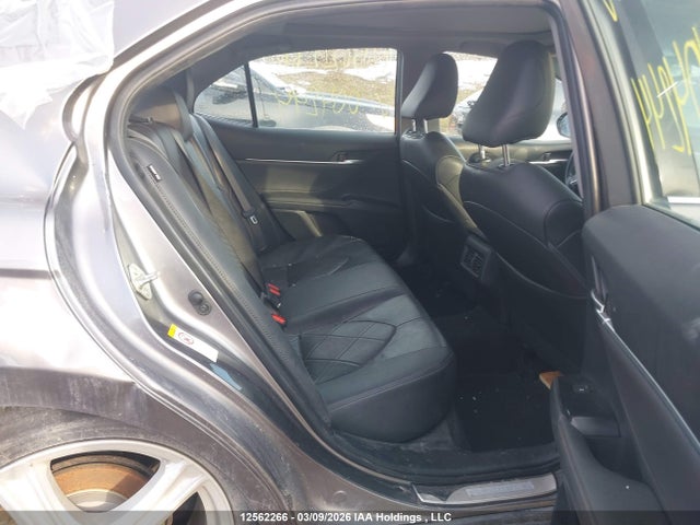4T1B11HK3JU004244 Toyota CAMRY XLE